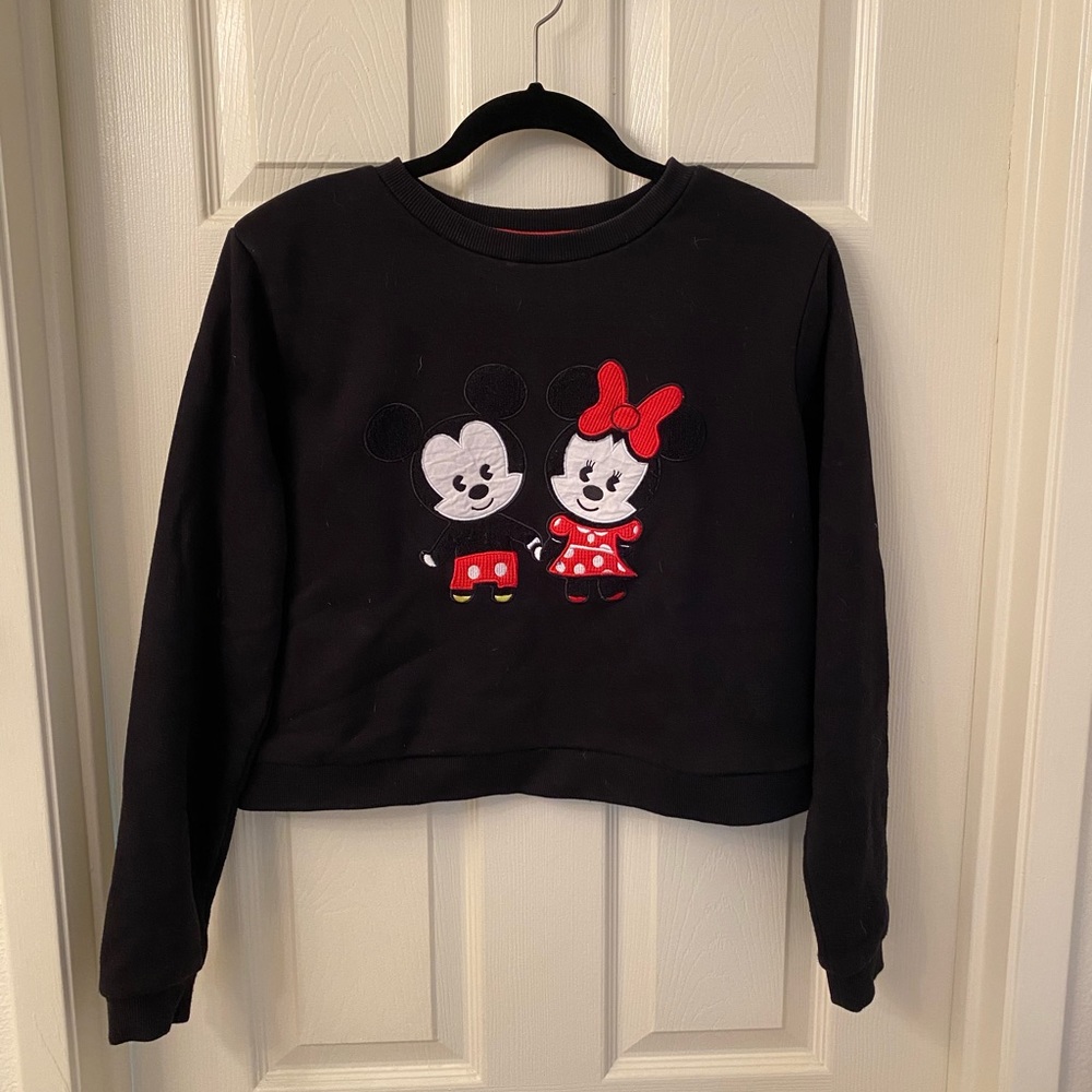 Mickey & Minnie Tsum Tsum Crop Sweatshirt, size M